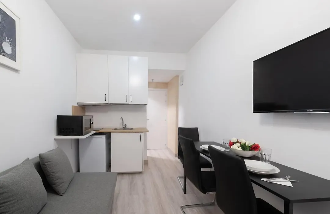 Apartamentos Larga Estancia MALASAÑA II-1