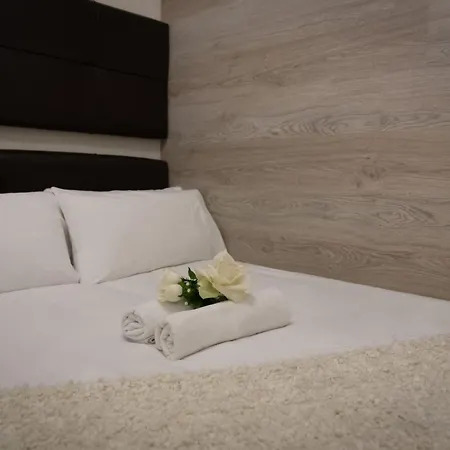 Apartamentos Larga Estancia MALASAÑA II-3